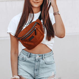 LARA HEGEDAL - Bauchtasche aus Cord