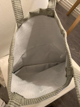 Laden Sie das Bild in den Galerie-Viewer, DE LA MUR LINE - Umhängetasche aus Cord
