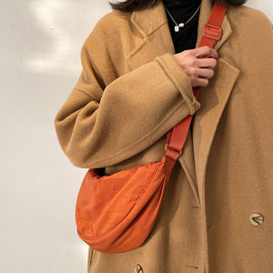 LARA HEGEDAL - Bauchtasche