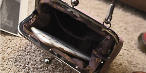 LARA HEGEDAL - Handtasche aus Cord
