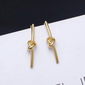 Ohrringe aus Edelstahl "Knoten"